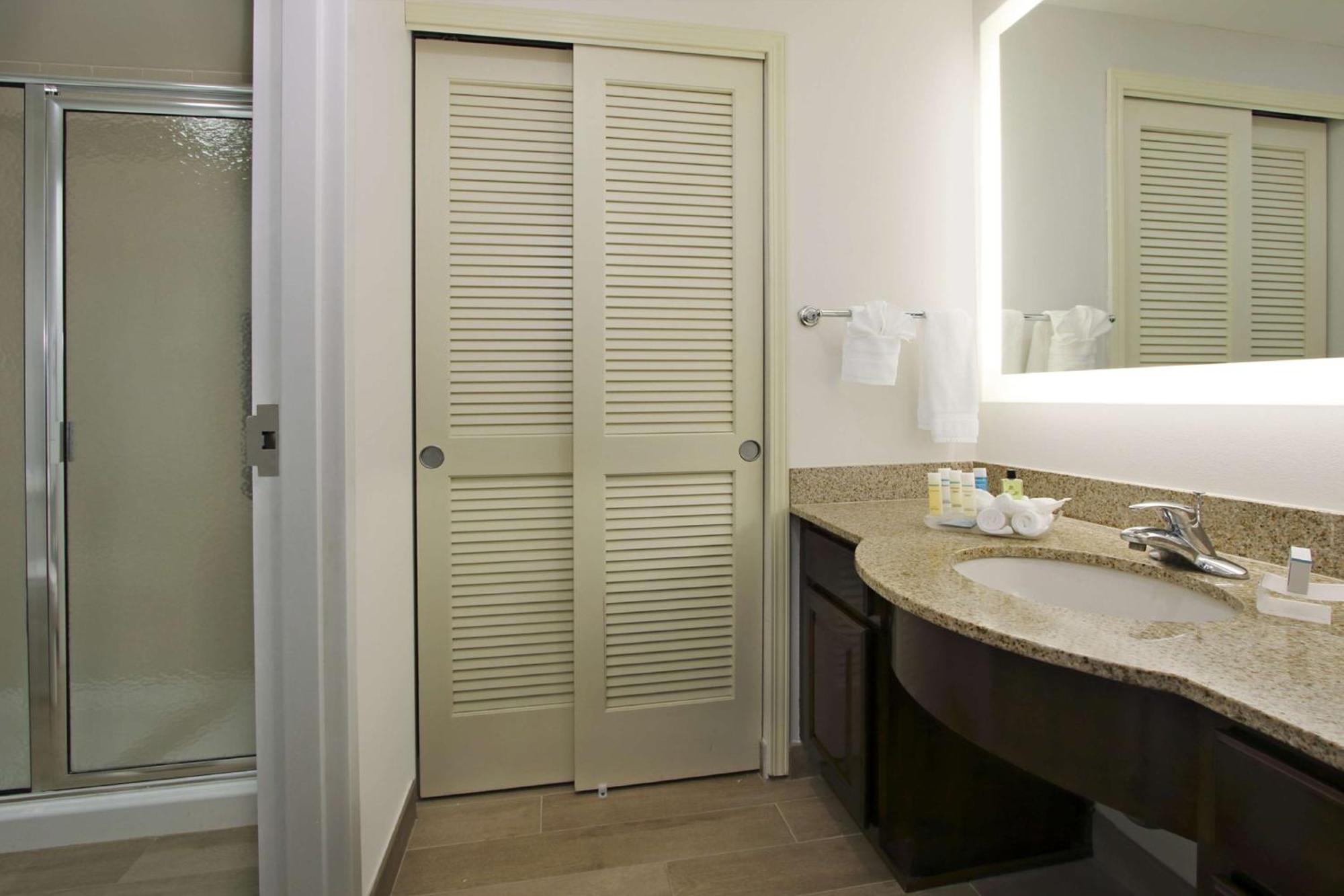 Homewood Suites By Hilton Miami - Airport West Miami Springs Exterior foto
